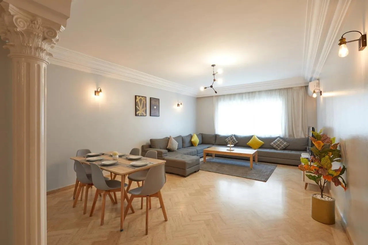 Apartment 3 Bedrooms And Room Balcony In Central Casablanca