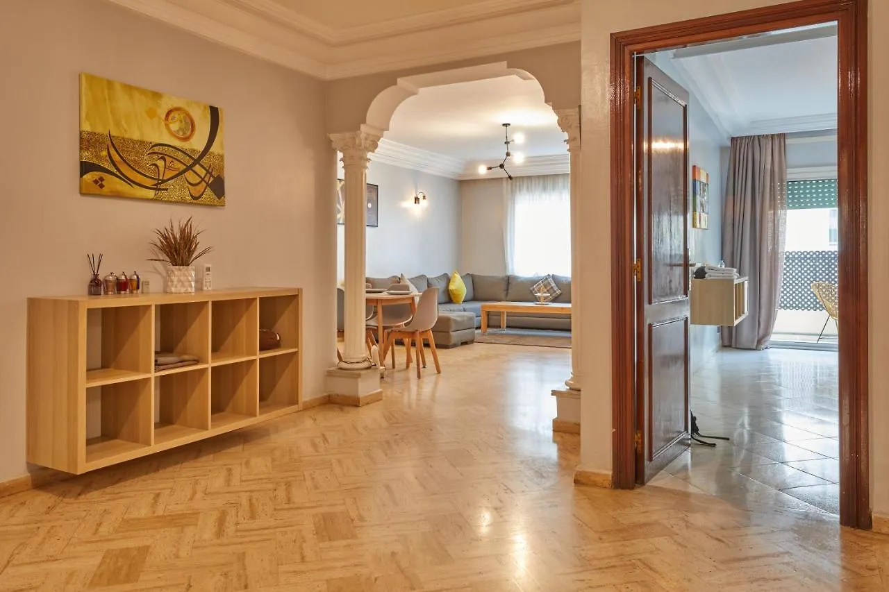 3 Bedrooms And Room Balcony In Central Casablanca 0*,