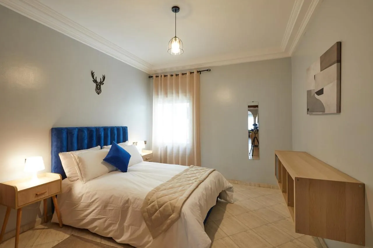3 Bedrooms And Room Balcony In Central Casablanca Apartment